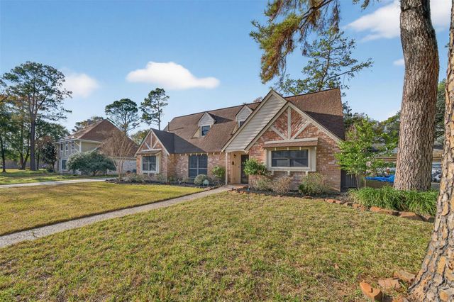 5934 Theall Road, Houston, TX 77066