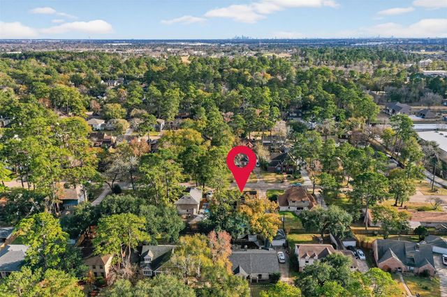 5934 Theall Road, Houston, TX 77066