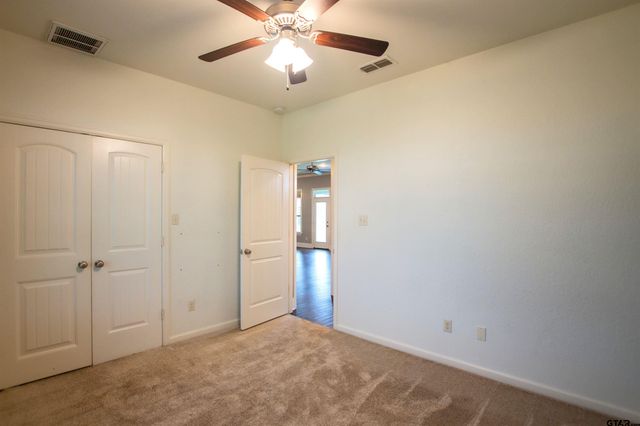 222 Bois D Arc Dr, Bullard, TX 75757