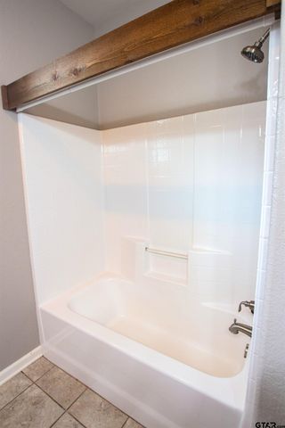 222 Bois D Arc Dr, Bullard, TX 75757