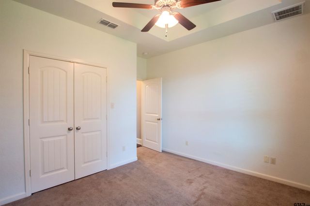 222 Bois D Arc Dr, Bullard, TX 75757