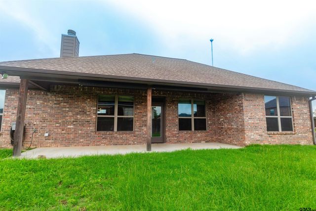 222 Bois D Arc Dr, Bullard, TX 75757
