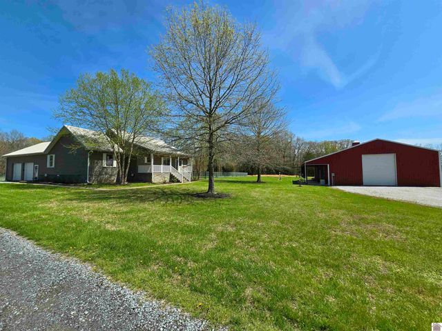 1775 S Wadesboro Road, Benton, KY 42025