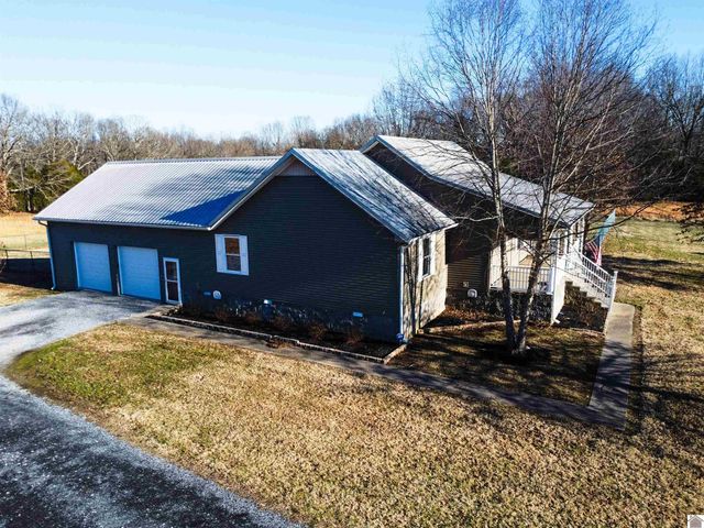 1775 S Wadesboro Road, Benton, KY 42025