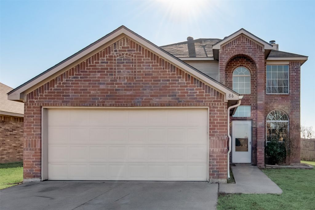 86 Briar Lane, Waxahachie, TX 75165