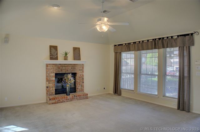 4308 W Detroit Street, Broken Arrow, OK 74012