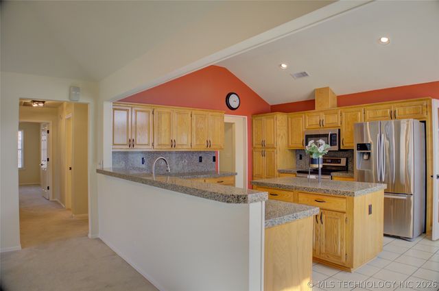 4308 W Detroit Street, Broken Arrow, OK 74012