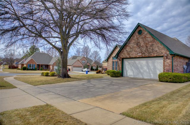 4308 W Detroit Street, Broken Arrow, OK 74012
