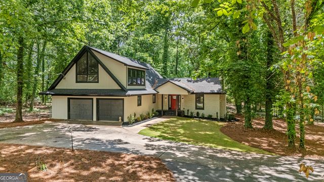 6486 Aquila Drive, Morrow, GA 30260