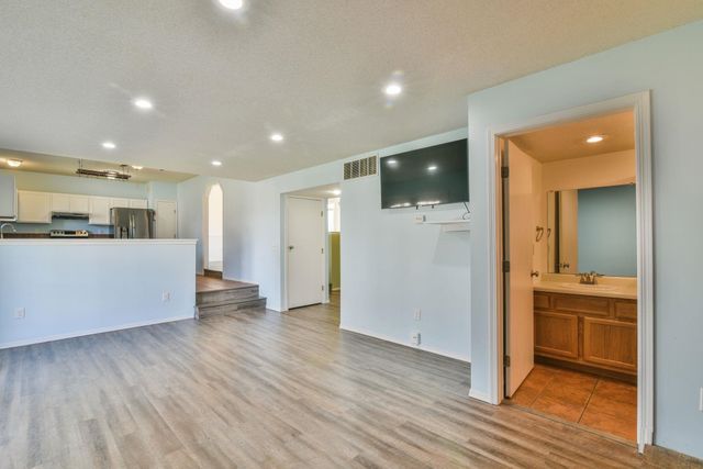 11514 W JEWELL ST, Wichita, KS 67209