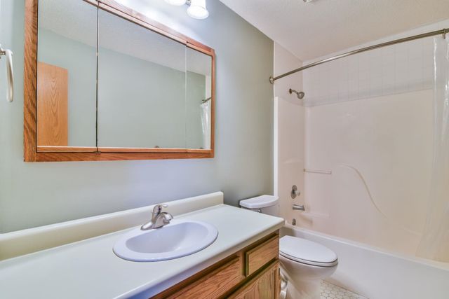 11514 W JEWELL ST, Wichita, KS 67209