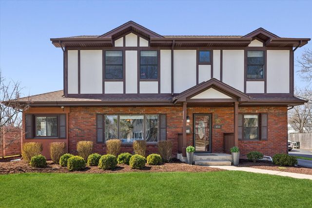 454 S YALE Avenue, Villa Park, IL 60181