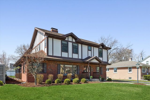 454 S YALE Avenue, Villa Park, IL 60181