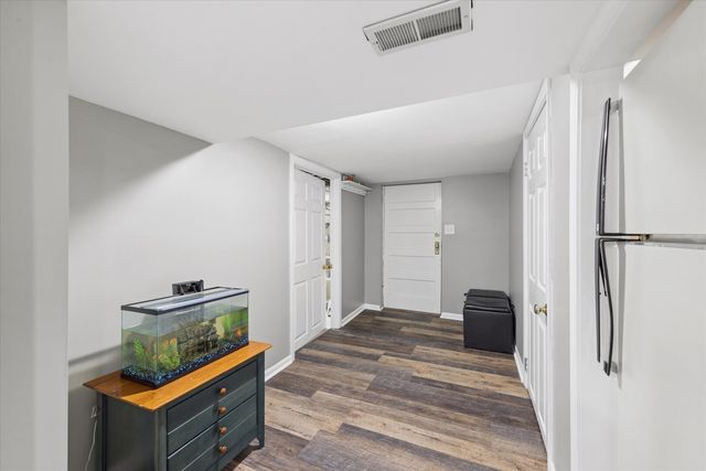 454 S YALE Avenue, Villa Park, IL 60181