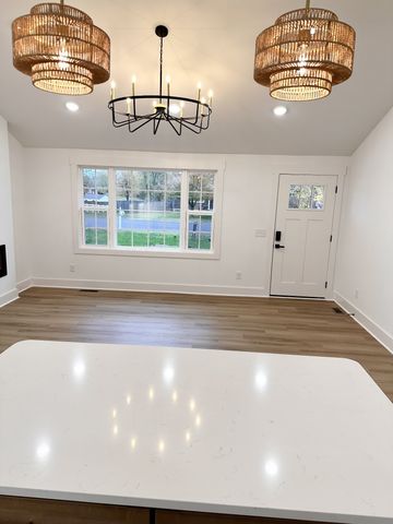 106 Lucinda Ln, Hendersonville, TN 37075