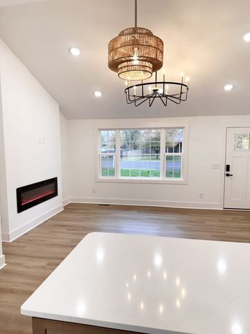 106 Lucinda Ln, Hendersonville, TN 37075