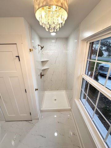 106 Lucinda Ln, Hendersonville, TN 37075