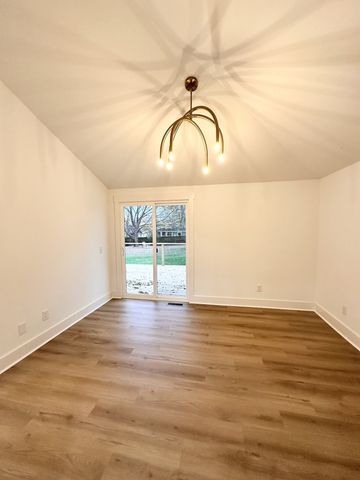 106 Lucinda Ln, Hendersonville, TN 37075