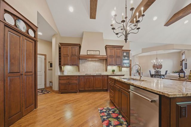 1624 S Logan Pass, Andover, KS 67002