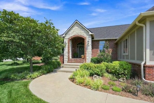 1624 S Logan Pass, Andover, KS 67002