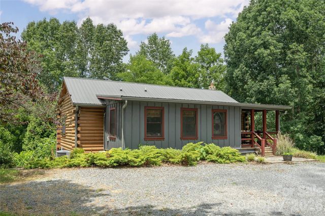 47 Buchanan Lane, Canton, NC 28716