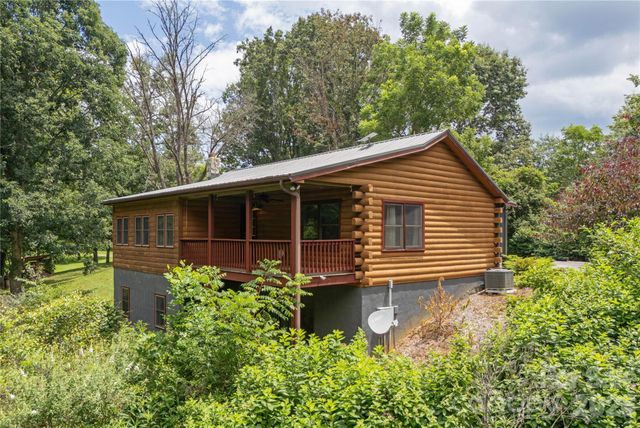 47 Buchanan Lane, Canton, NC 28716