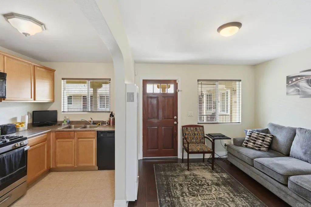320 J Avenue 92, National City, CA 91950