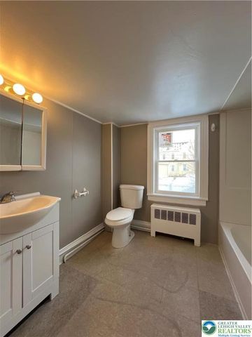 2280 Main Street 3, Northampton Boro, PA 18067