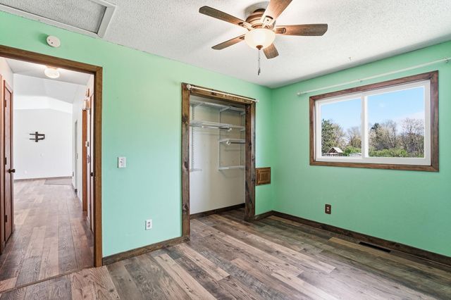 8662 Darlington Avenue NE, Monticello, MN 55362