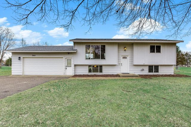 8662 Darlington Avenue NE, Monticello, MN 55362