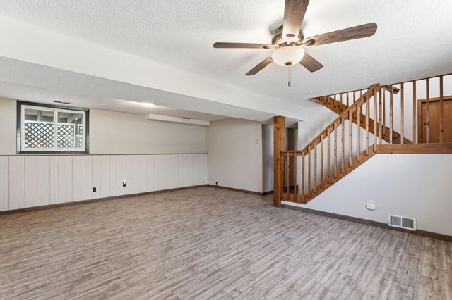 8662 Darlington Avenue NE, Monticello, MN 55362