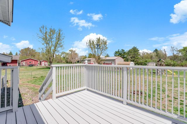 8662 Darlington Avenue NE, Monticello, MN 55362