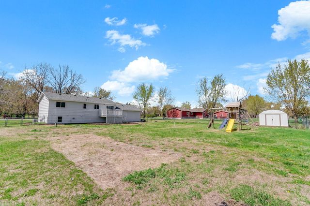 8662 Darlington Avenue NE, Monticello, MN 55362