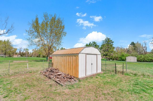 8662 Darlington Avenue NE, Monticello, MN 55362