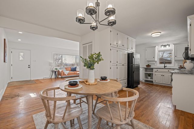 855 OAK PARK Road, Council Bluffs, IA 51503