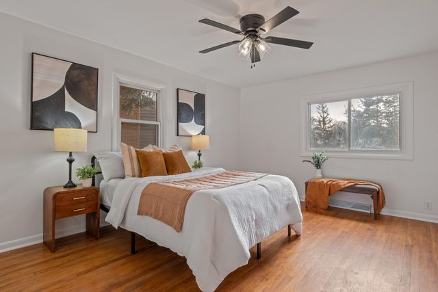 855 OAK PARK Road, Council Bluffs, IA 51503