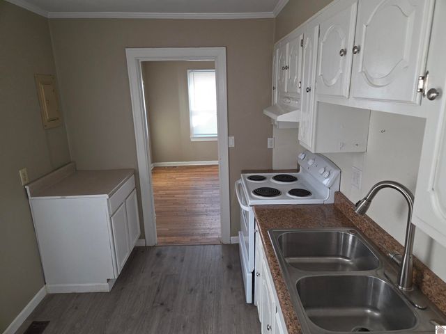 915 N 25th Street, Paducah, KY 42001