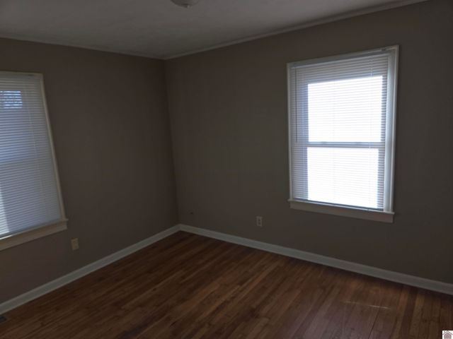 915 N 25th Street, Paducah, KY 42001