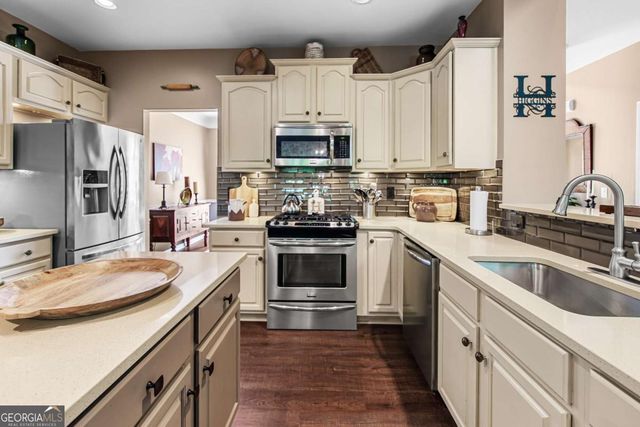 903 Arbor View Lane, Woodstock, GA 30188