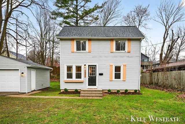 1537 Diamond Avenue, Grand Rapids, MI 49505