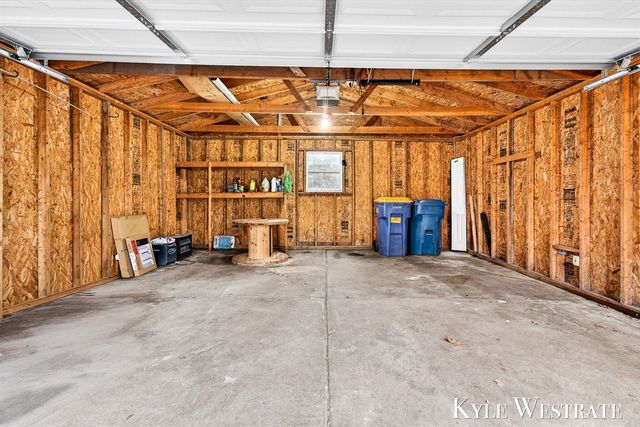 1537 Diamond Avenue, Grand Rapids, MI 49505