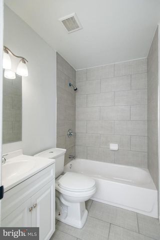 8912 KEEWATIN RD, Lanham, MD 20706