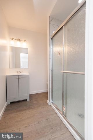 8912 KEEWATIN RD, Lanham, MD 20706