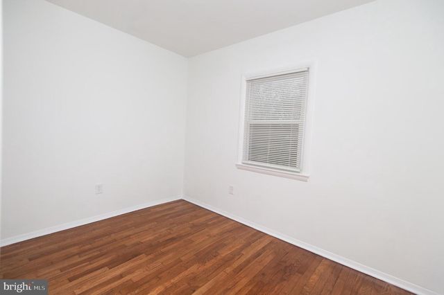 8912 KEEWATIN RD, Lanham, MD 20706