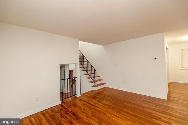 8912 KEEWATIN RD, Lanham, MD 20706