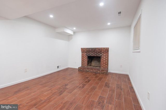 8912 KEEWATIN RD, Lanham, MD 20706