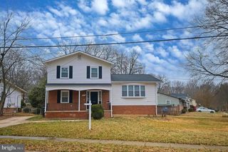 8912 KEEWATIN RD, Lanham, MD 20706