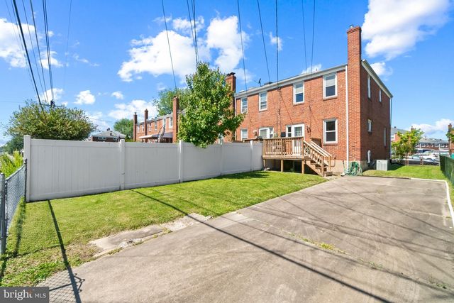 7913 SAINT MONICA DR, Baltimore, MD 21222