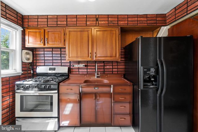 7913 SAINT MONICA DR, Baltimore, MD 21222