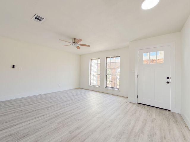 6320 Arthur Drive, Edgecliff Village, TX 76134